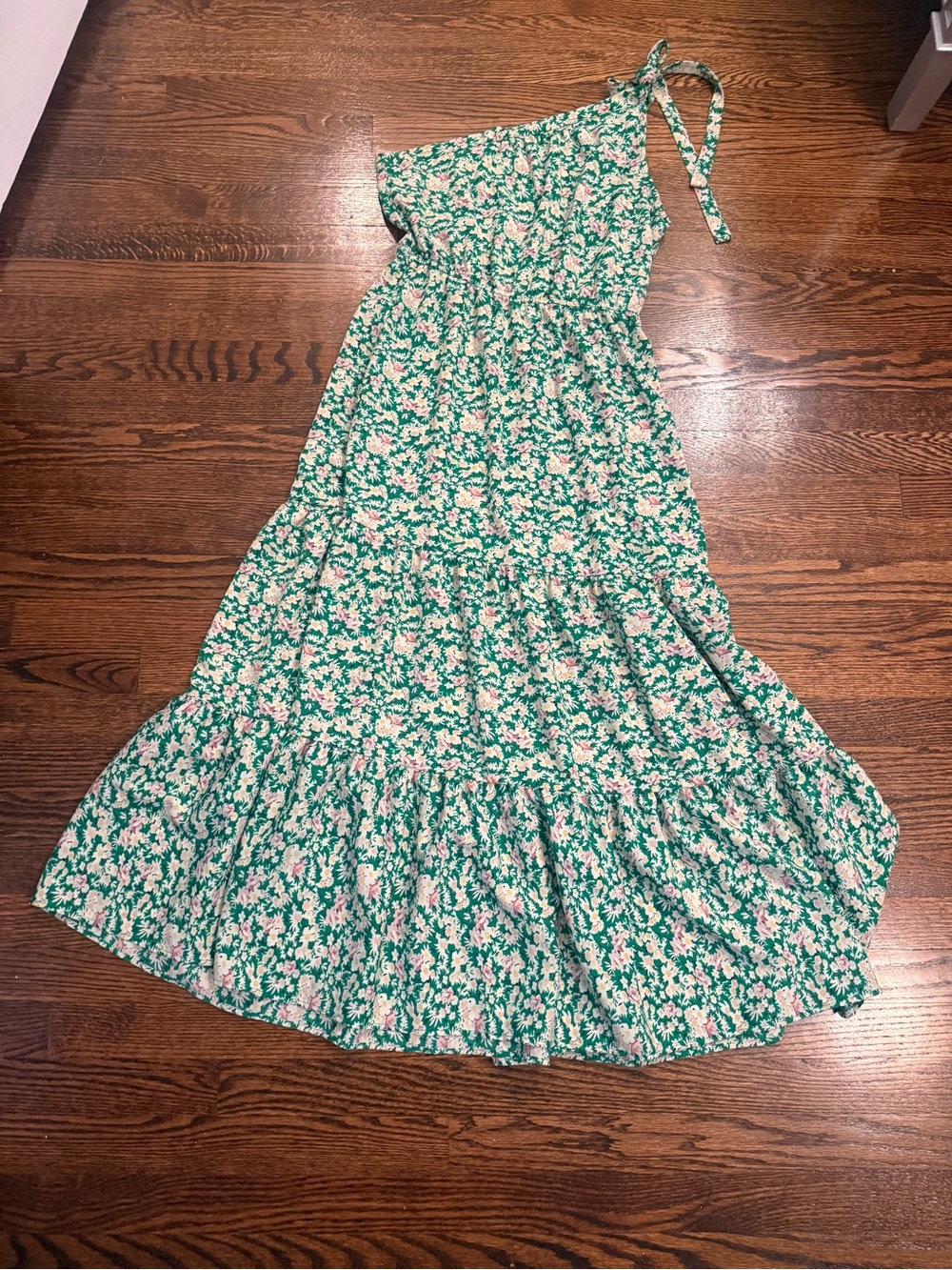 One-Shoulder Green Floral Maxi Dress